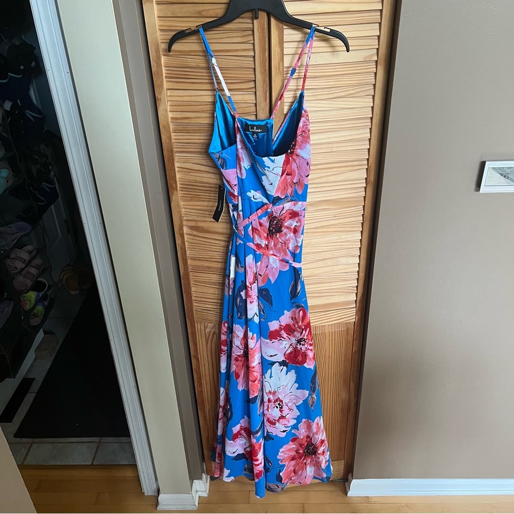 NWT Lulu's Elegantly Inclined Blue and Pink Floral Wrap Maxi Dress - Picture 6 of 12